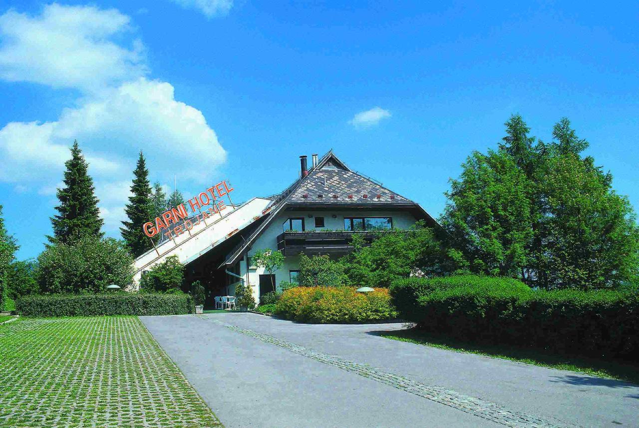 Hotel Trojane, Inspiration Of The Green Retreat Exterior photo